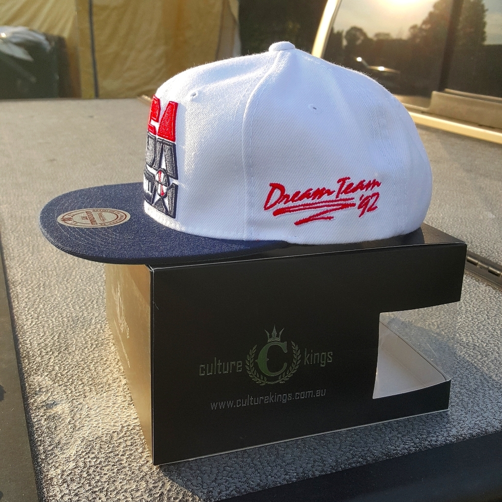 Mitchell and Ness 92 Dream Team snapback